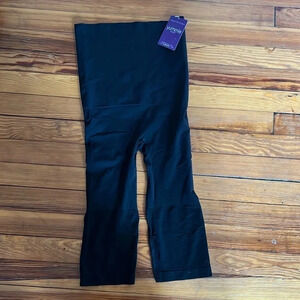 Yummie Shapeware in Black